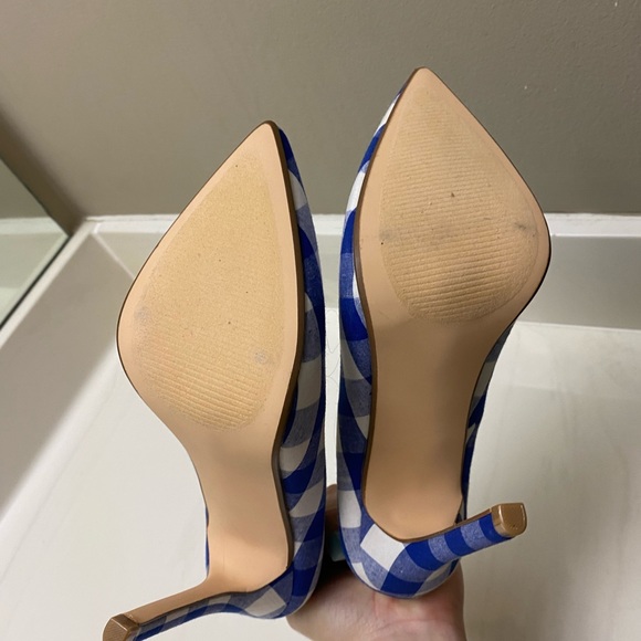 Shoe Dazzle Elizabeth Heel - Picture 4 of 4